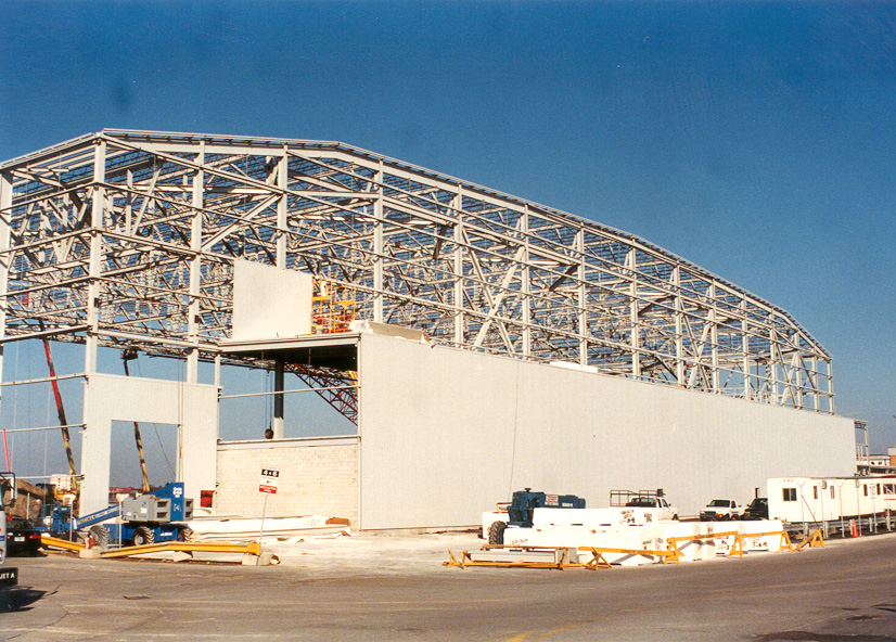 Northwest Airlines DC-10 Hangar