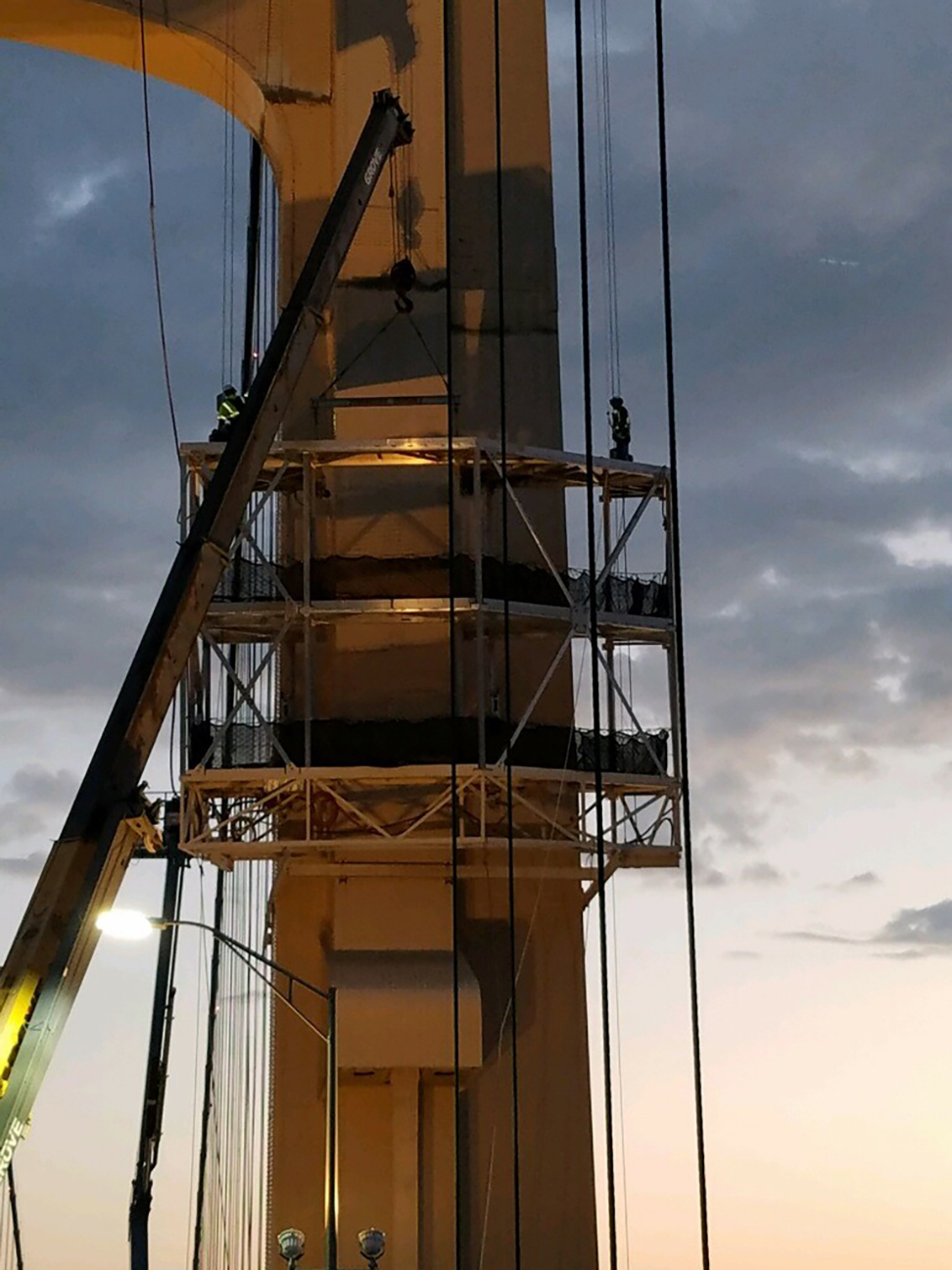 Mackinac Bridge Paint Platforms