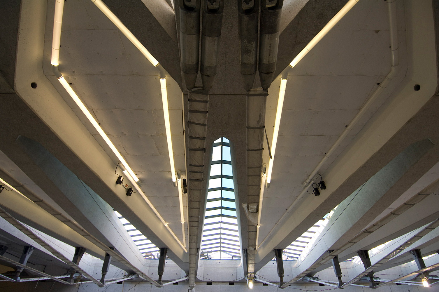 Main People Mover Station